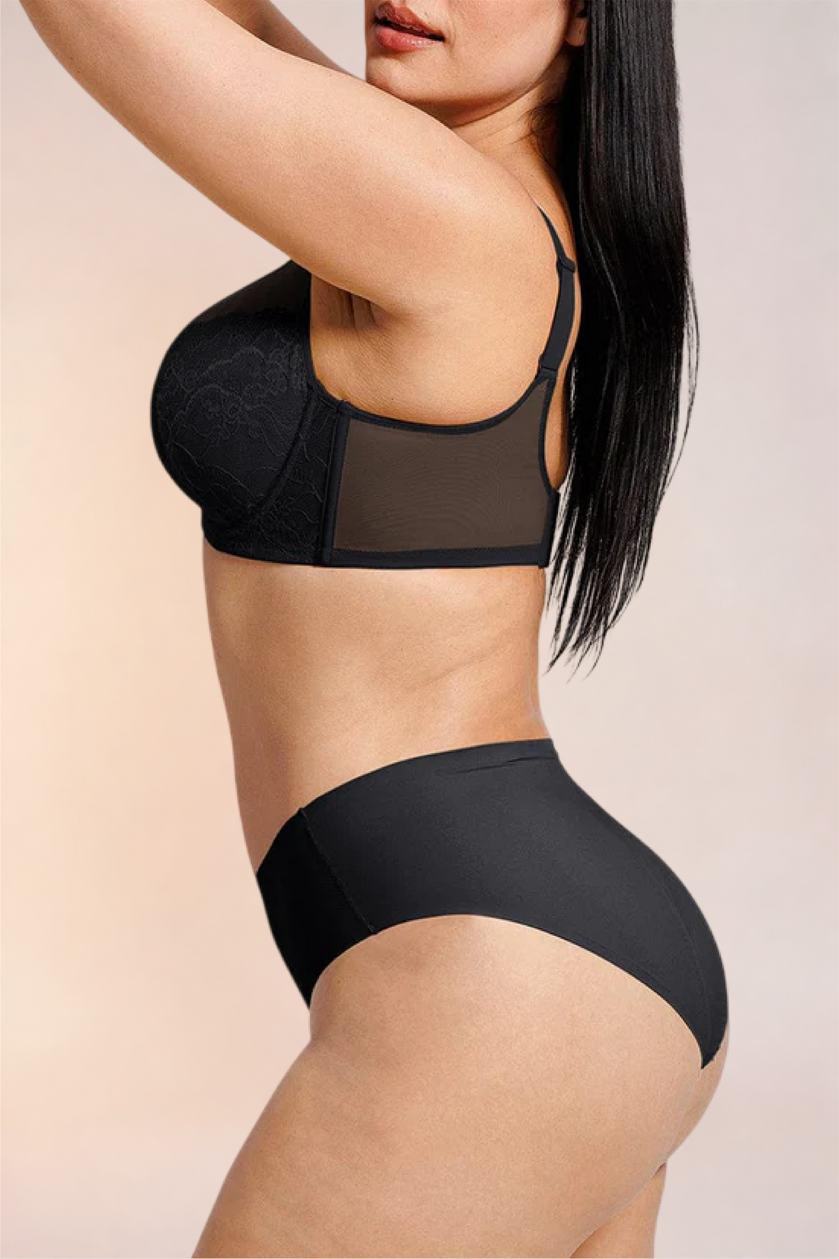 Skinzform Élégance Bra in Noir worn with matching briefs, side view