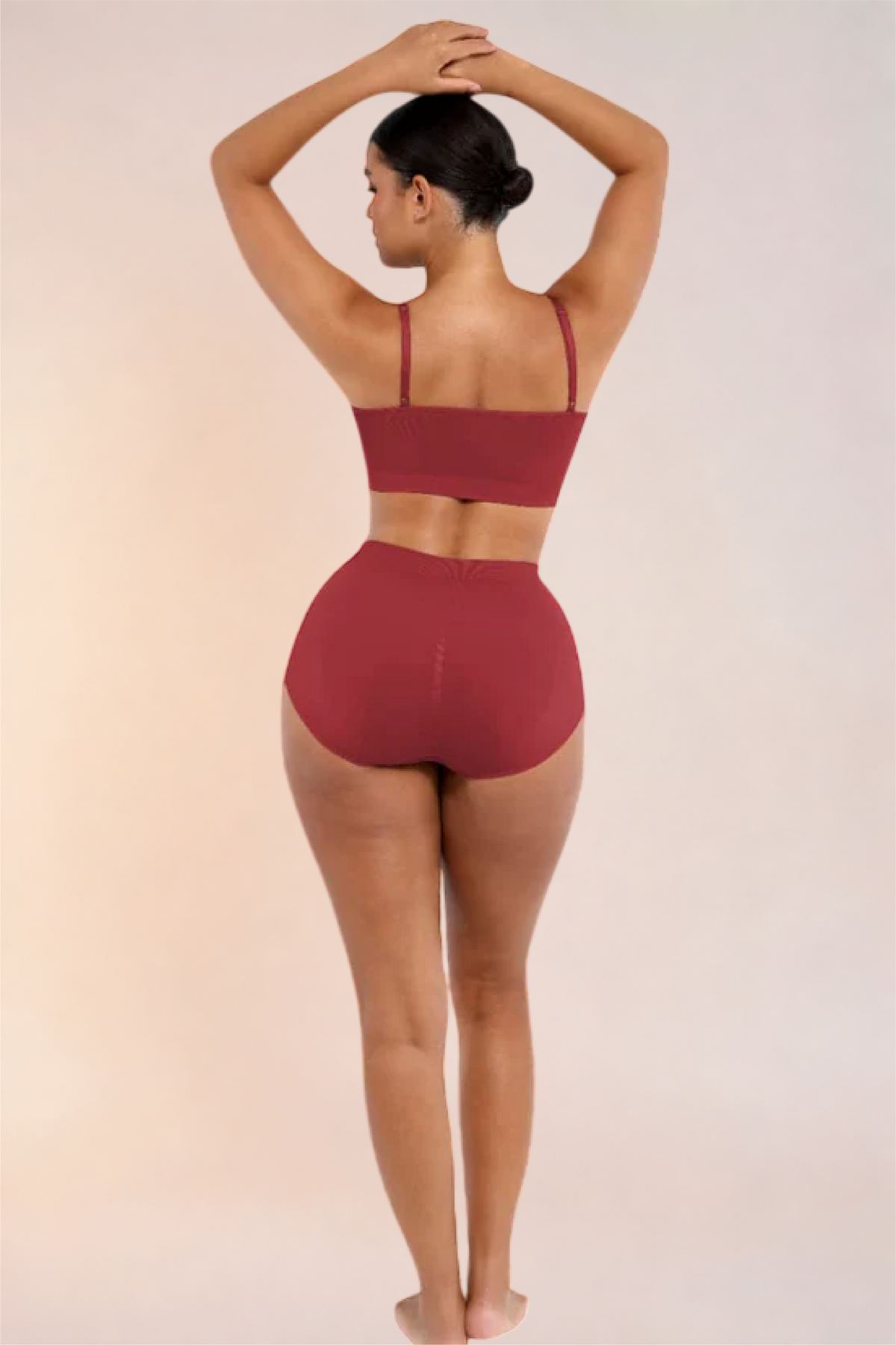 Skinzform Soutien Bra in Maroon - full-length back view on the model